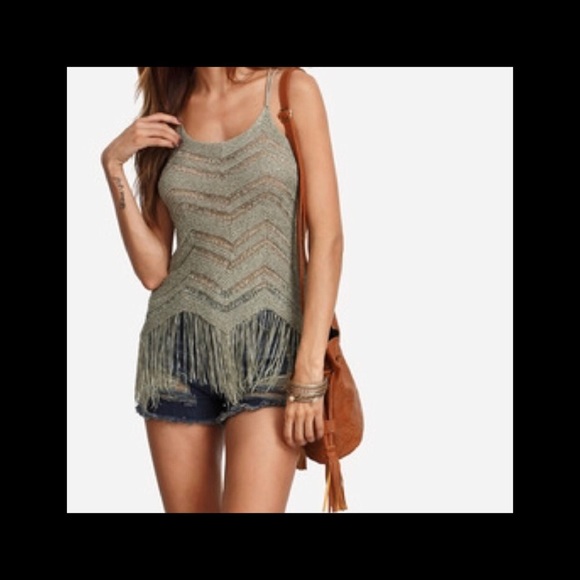 Fringe hem knit tank - Picture 2 of 6